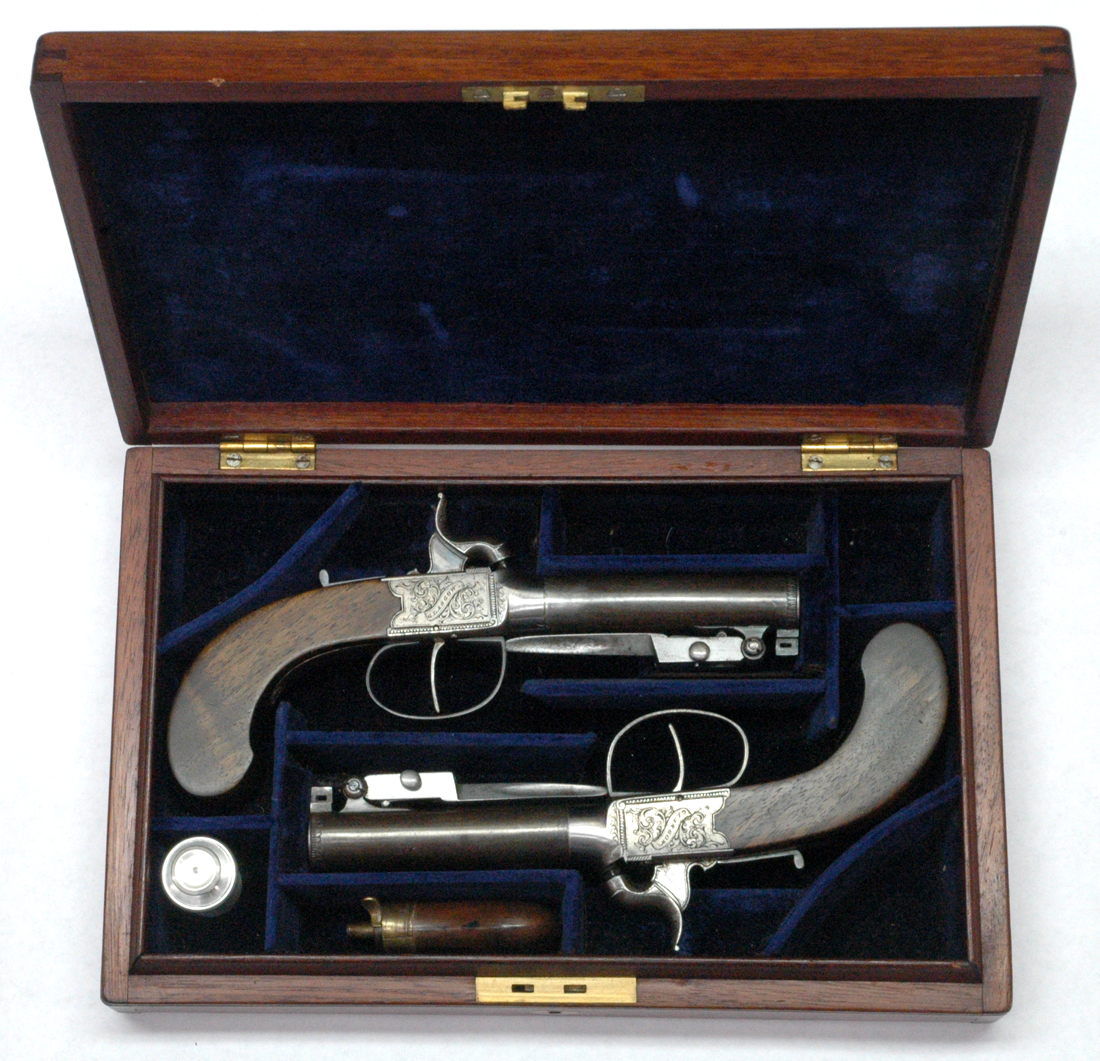 19549 Cased Pair Bayonet Pistols