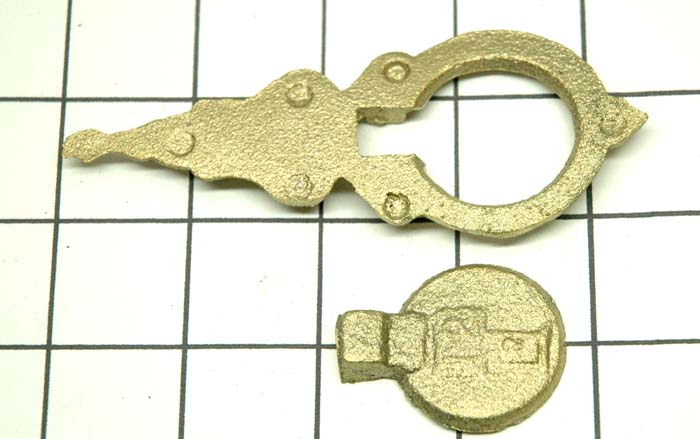 MA1105 Capbox - Brass