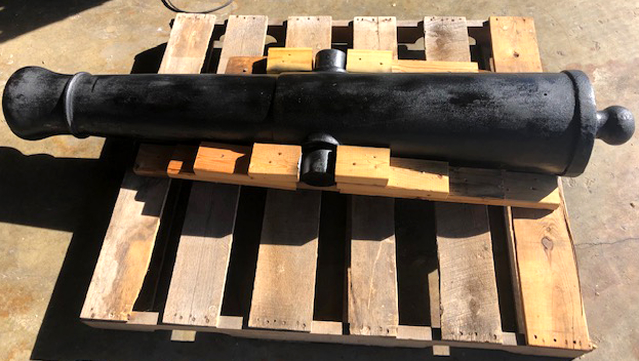 Sold at Auction: US CIVIL WAR UNION COLT GUN POWDER CANNON FLASK