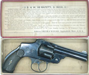 18943 SMITH & WESSON .38 SAFETY HAMMERLESS REVOLVER