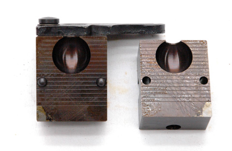 CA0804 Lyman Round Ball Mould - .662